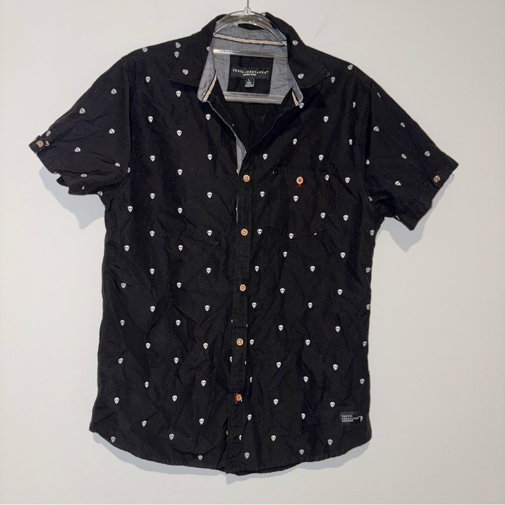 Truth Substance Common Sense Skull Print Slim Fit Short Sleeve Shirt Black Large